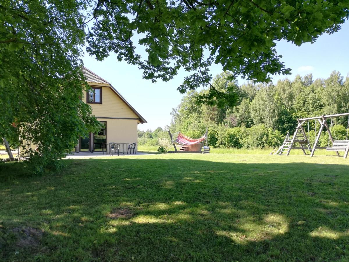 Liepziedos Villa Edole Bagian luar foto
